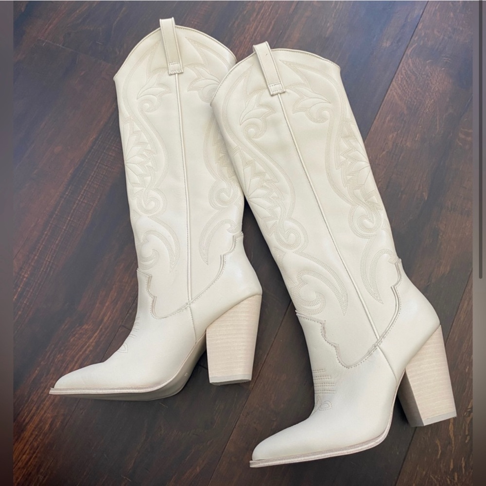 Lasso Bone Leather Boot